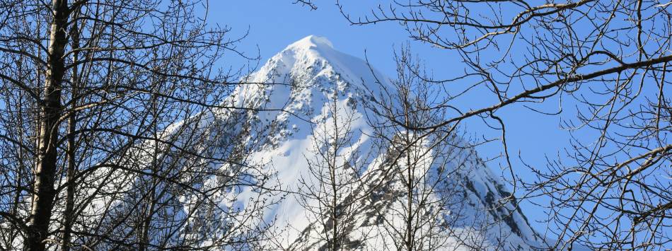 Framed peak